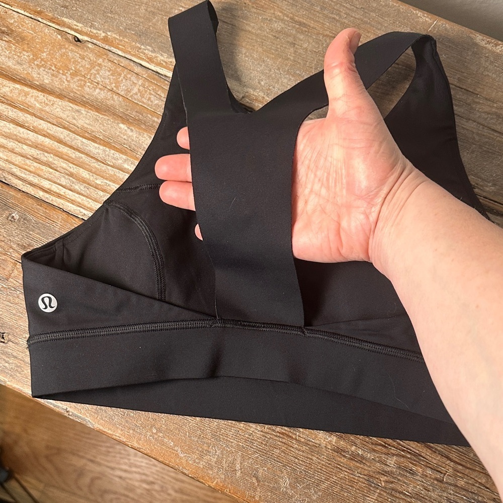 lululemon athletica Black Sports Bra - Picture 3 of 5